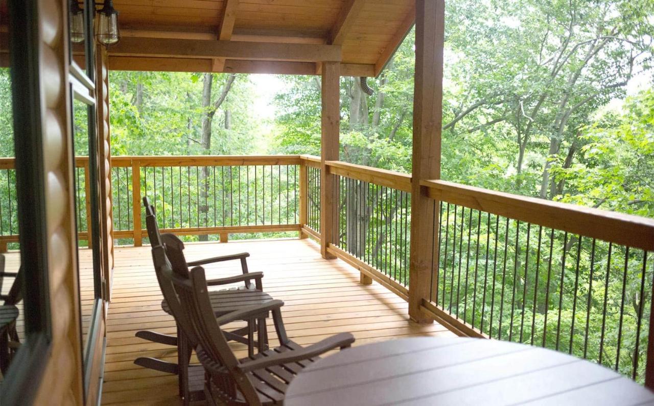 Cricket Hill Treehouse B By Amish Country Lodging 米勒斯堡 外观 照片