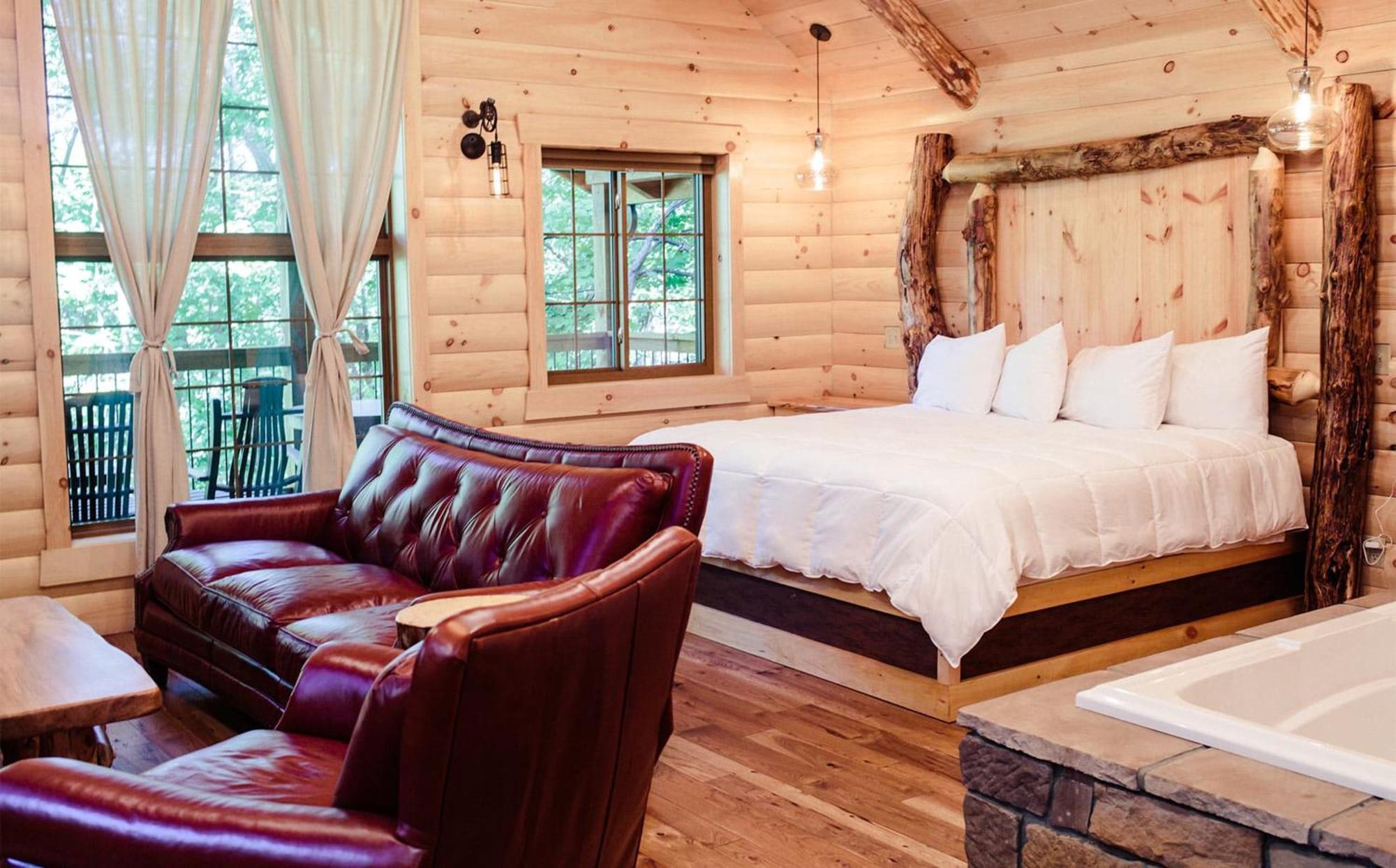 Cricket Hill Treehouse B By Amish Country Lodging 米勒斯堡 外观 照片